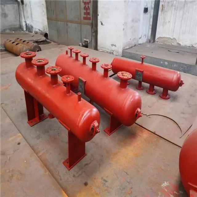 龙港分集水器安装高度
